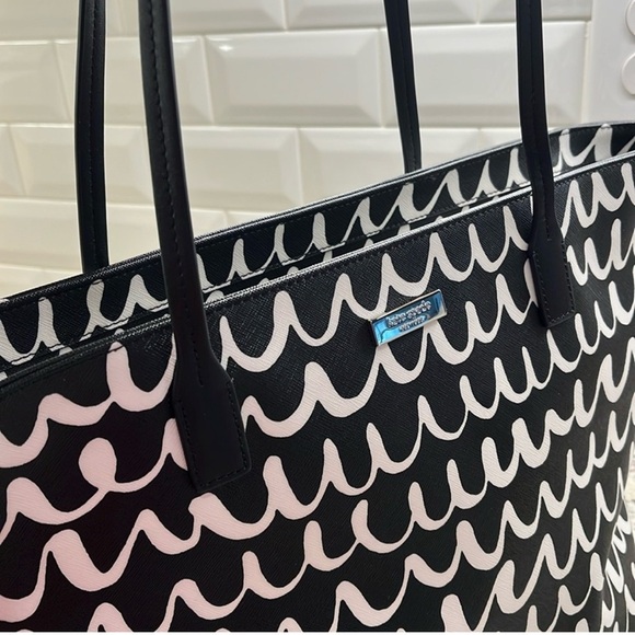 Kate Spade Shore Street Margareta Tote - Picture 10 of 15